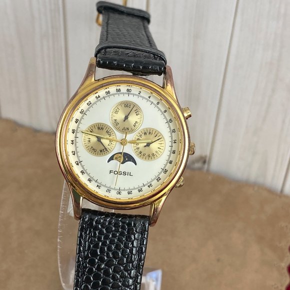 Vintage Fossil Quartz Moon Phase Chronograph Wrist Watch 9 inch Black Strap - Picture 2 of 8